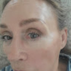 Meet your Posher, Cynthia